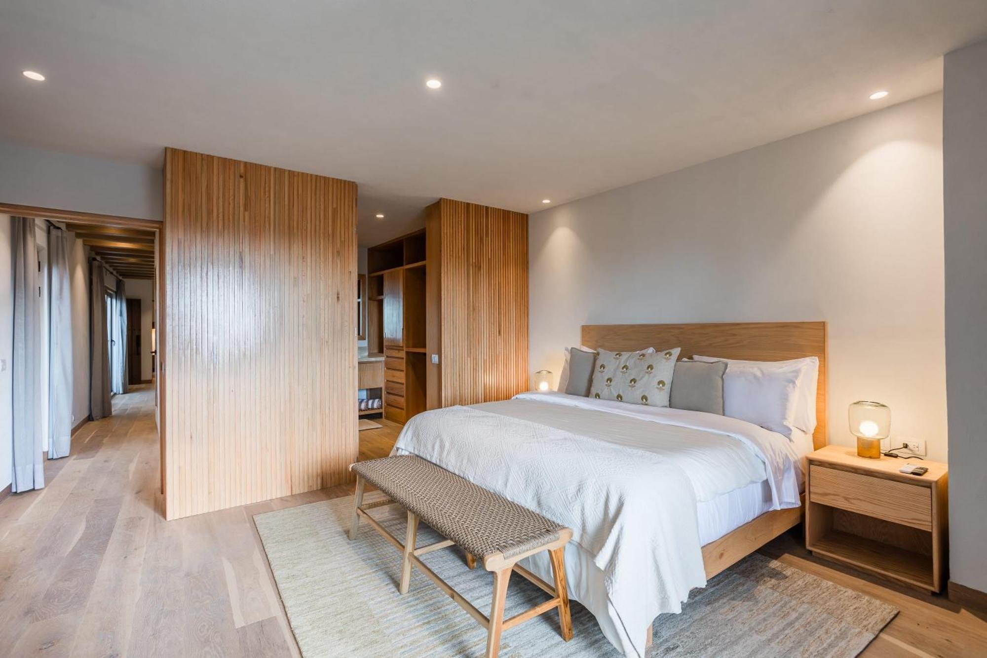 Le San Miguel De Allende, Modern Luxury In Centro With Pool & Jacuzzi Apartment