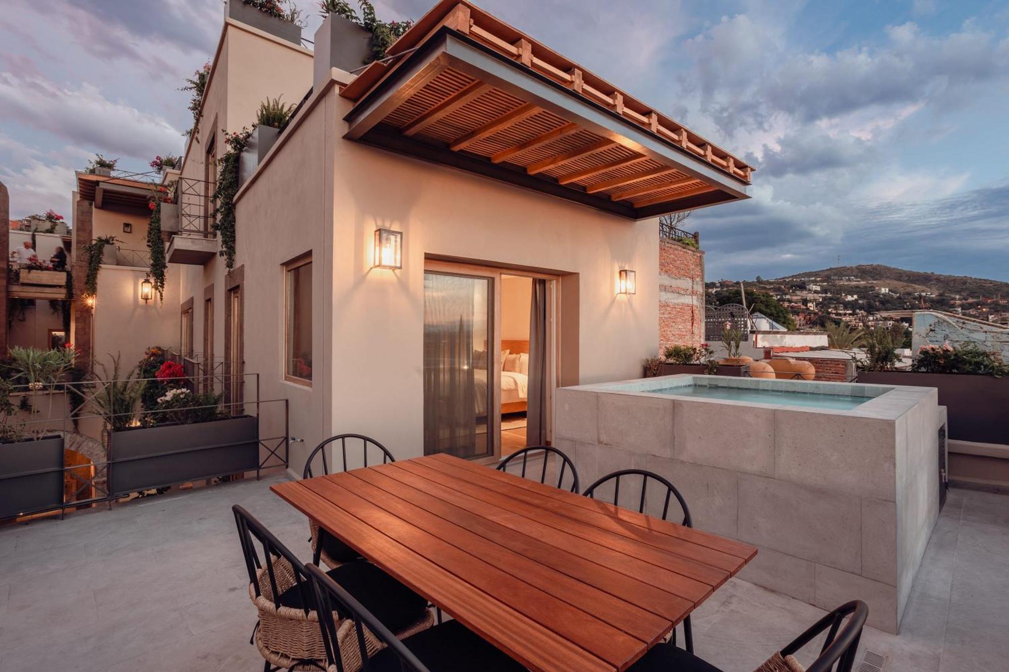 Le San Miguel De Allende, Modern Luxury In Centro With Pool & Jacuzzi Apartment