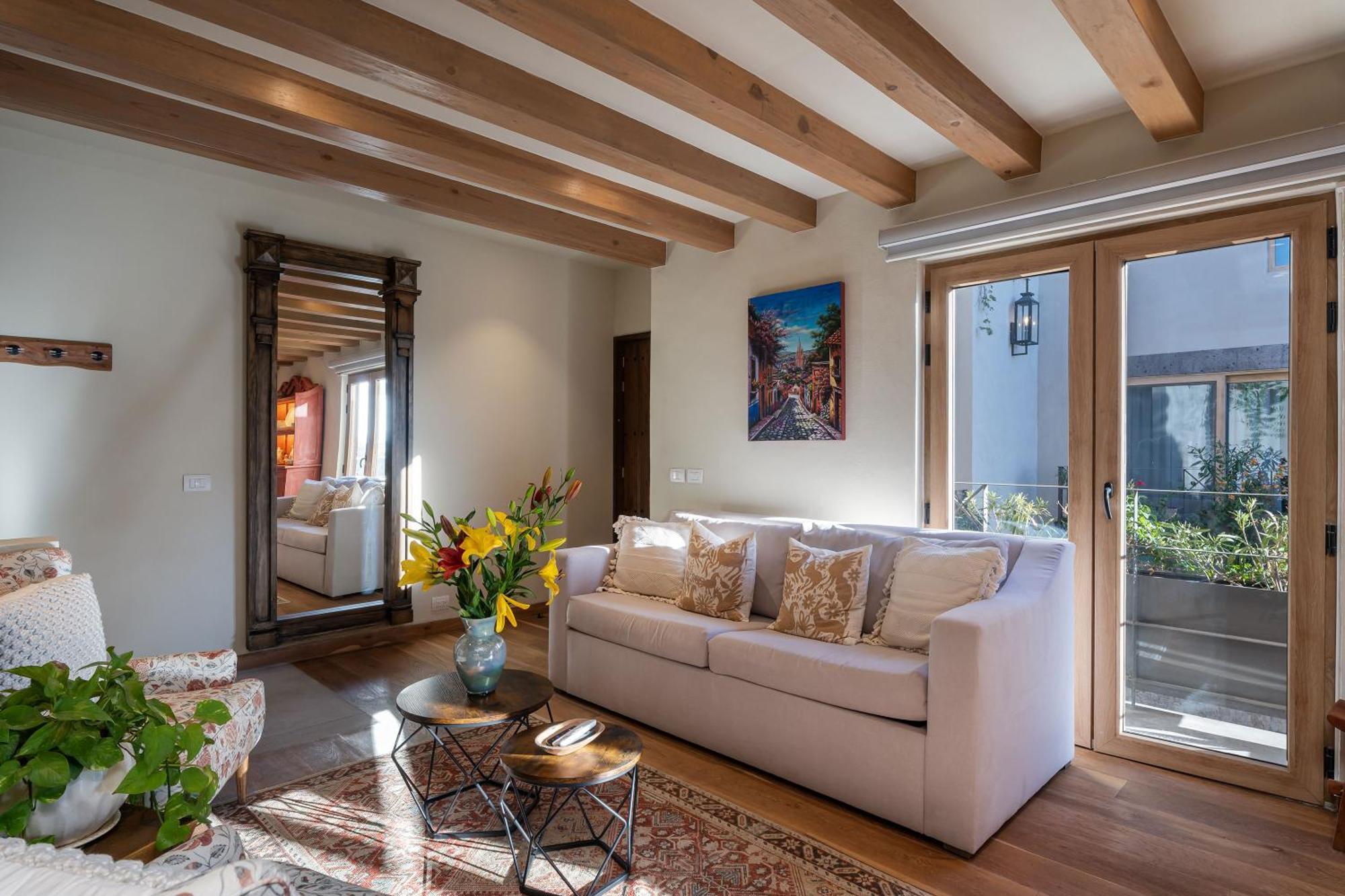 Le San Miguel De Allende, Modern Luxury In Centro With Pool & Jacuzzi Apartment *